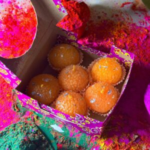 Handmade Curation Laddoo Soy Wax Candles Pack of 6 – Decorative Festive Candles